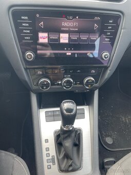 Octavia 3 2017 1.0 TSI DSG - 8
