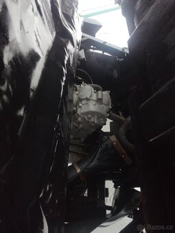 Prodám utv čtyřkolku linhai 550 t boss - 8