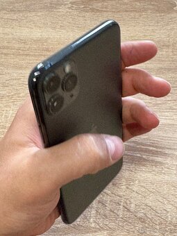 iPhone 11 pro max 64GB cist popis - 8
