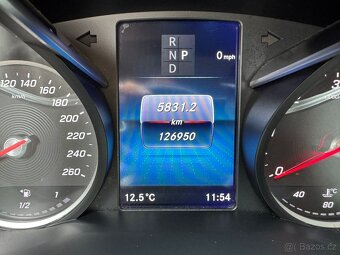 Mercedes Benz V 220d , DPH , 10/2023 ,  tažné zařízení - 8