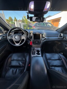 Jeep Grand Cherokee wk2 - 8