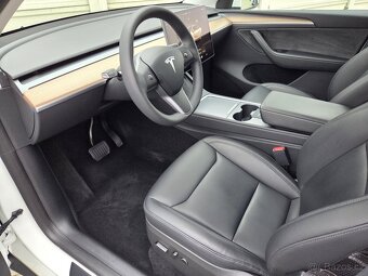 Tesla Model Y 4x4 Long Range Dual Motor Záruka 378kW - 8