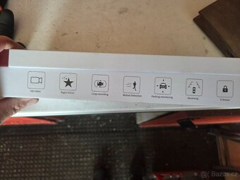 Kamera do auta, digitální zrcatko - 8