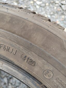 Prodám 4ks zánovních zimních pneu 185/65/15 Barum Polaris 5 - 8