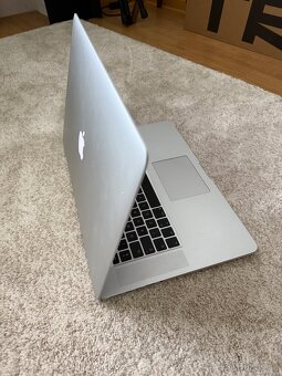 Macbook Pro 15 2015 - 8