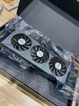 Grafická karta Gigabyte GeForce RTX 3070 Ti Eagle 8GB OC - 8
