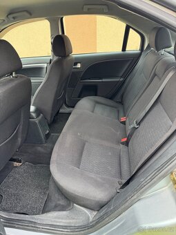 Ford Mondeo 12/2004 - 8