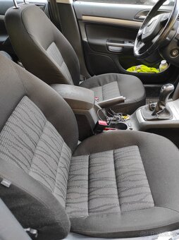 Škoda Octavia 2.0 TDI 103KW - 8