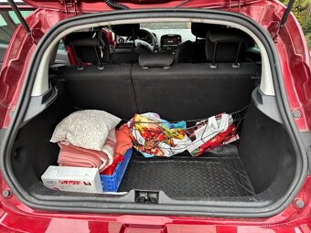 Renault Clio - 8