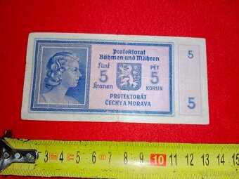 Bankovky 10 ks - každá jiná - 8