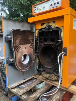 Prodám litinový kotel na olej  15-22 Kw - 8