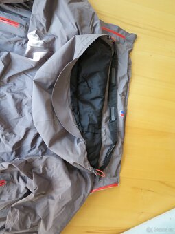 Goretex orig. bunda s kapucí zn. Berghaus, vel. S,nepoškozen - 8