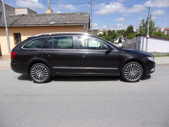 Škoda Superb II Laurin & Klement ,2.0 TDI,DSG,TOP stav - 8