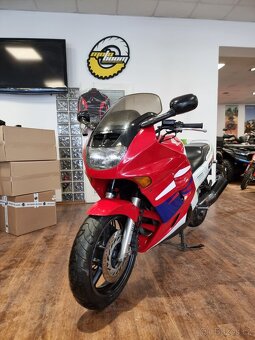 Honda CBR 1000 F - 8