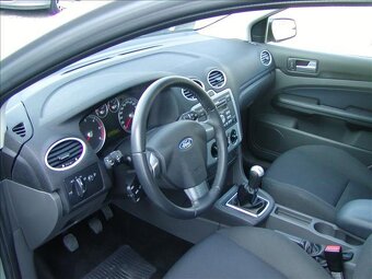 Ford Focus 1.6 TDCi,ESP,EL.SEDAČKY - 8