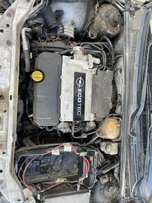 Vectra c caravan 1.9 16v 3.2 24v - 8