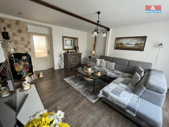 Prodej bytu 3+1, 70 m², Bakov nad Jizerou, ul. Školní - 8