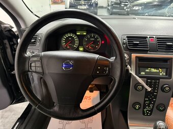Volvo V50 1,8 i XENON VÝHŘEV KLIMA STK - 8