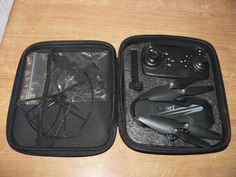 Wipkviey T26 skládací dron s kamerou 720p - 8