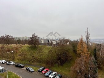 Prodej bytu 1+kk 30 m², Praha - Modřany, ev.č. 01091 - 8