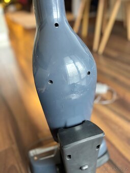 Electrolux tyčový vysavac - 8