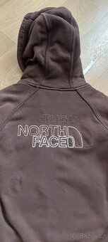 Oblečení dámské - 8