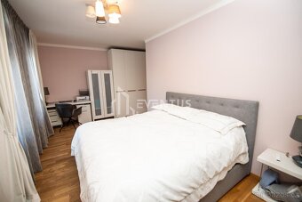 Prodej bytu 4+kk 143 m2 - 8