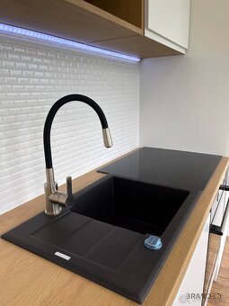 Moderní přemístitelný tiny house 2+kk - 8