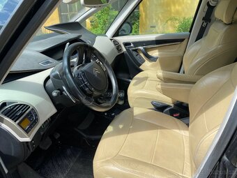 ND/celek Citroën C4 grand Picasso 2.0i 16v 105kw - 8