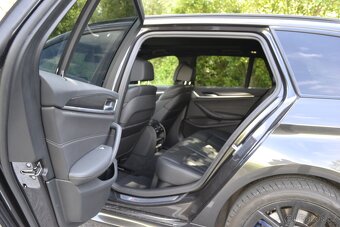 BMW rad 5 Touring 530d xDrive Mpaket LED+ 360 cam Webasto - 8