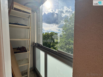 Pronájem bytu 1+1/B, 41.3 m2, po renovaci, nezařízený, Praha - 8