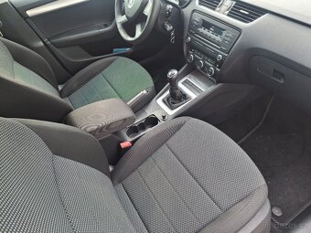 ŠKODA OCTAVIA III. COMBI 2.0TDI 110kw - 8