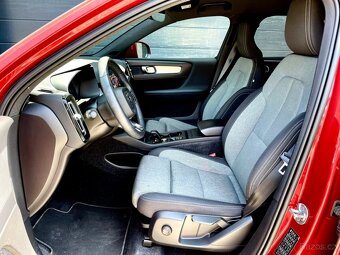 Volvo XC40 2.0 B3, CZ, záruka do 8/2027 - 8