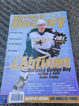 Pro Hockey Magazín CZ, 18 čísel, období 99/00 - 8