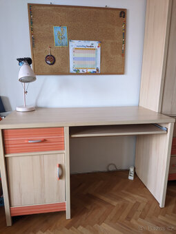 Dětský pokoj nábytek, dvě barevné sestavy - 8