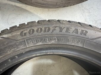 4x zimní pneu GOODYEAR 225/50R18 - 8