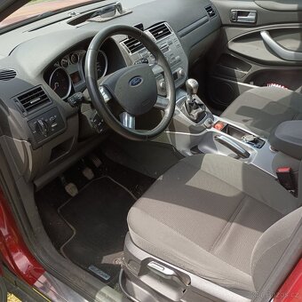 Ford Kuga - 8