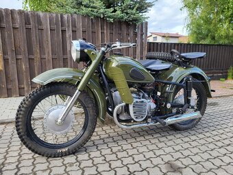 Dněpr,Ural K 750 se sajdou po pěkné renovaci - 8