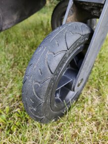 Britax B-MOTION trojkombinace (sporťák, korbička, vajíčko) - 8