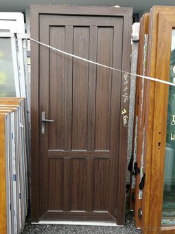 dveře použité - 8