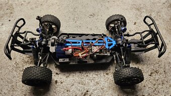 Prodám RC auto Himoto short curse 1:10 - 8