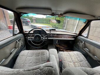 Mercedes Benz 250 SE - 8