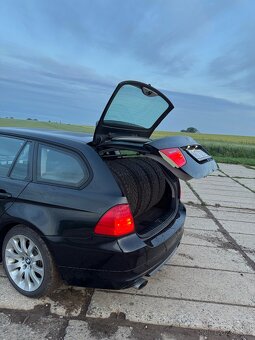 BMW E91 LCI 320D - 8