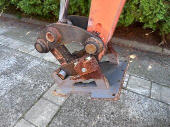 Demoliční robot/bagr Husqvarna DXR300 - 8