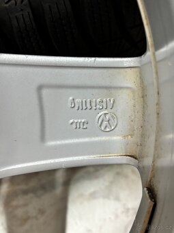 ALU ORIG.KOLA VW GOLF 5x112 ZIMNÍ PNEU - 8