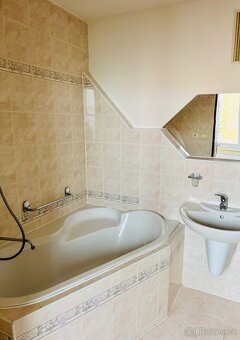 Pronájem zrenovovaného bytu 3+1, Tábor - Leskovická - 8