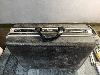 Kufr na nářadí Berner - 8