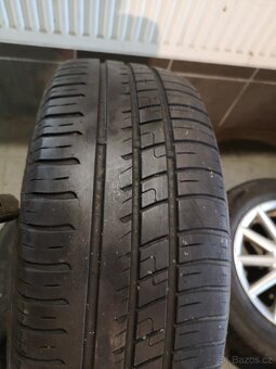 Vw Polo, Fabia alu + letní 185/60/14. - 8