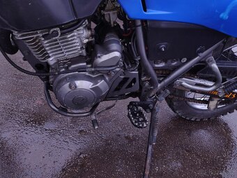 YAMAHA XT 600 E - 8