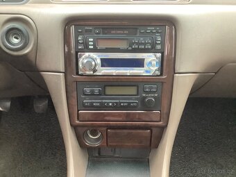 Toyota Camry - 8